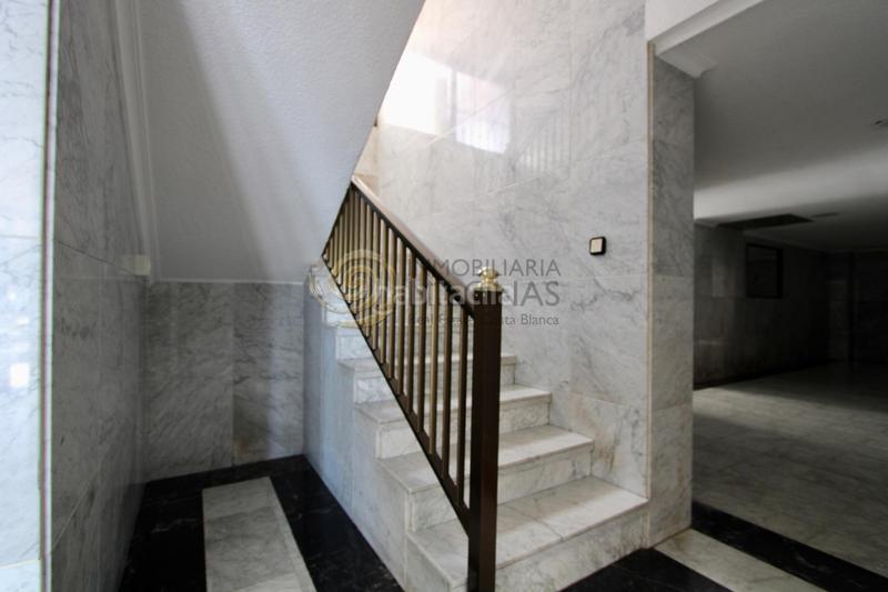 Foto 91d01442-df2e-4241-a4b7-0f7002f5f942. Flat in avenida de la armada española 25 in Playa Poniente Benidorm