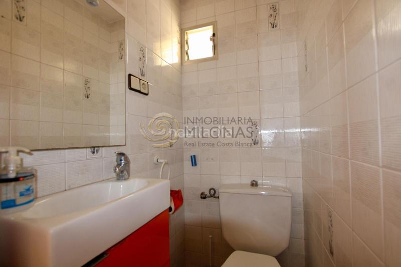 Foto e9f20daf-222d-4d0b-bfa8-218be9cd51a7. Flat in avenida de la armada española 25 in Playa Poniente Benidorm