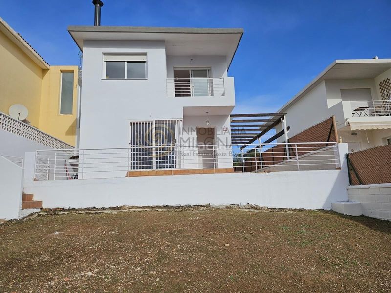 Foto 3f839b81-66ff-4a5c-b8fd-bb656264ef07. Casa amb aparcament piscina a Montebello - Nou Espai Nucia (la)