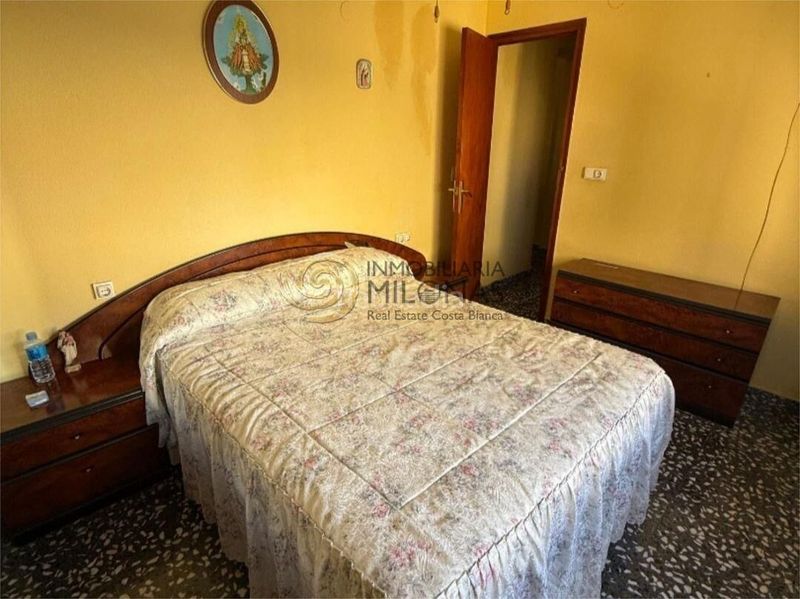 Foto e54165ac-f075-4bf5-92f0-9f5117ca091d. Pis a Centro Urbano Dénia