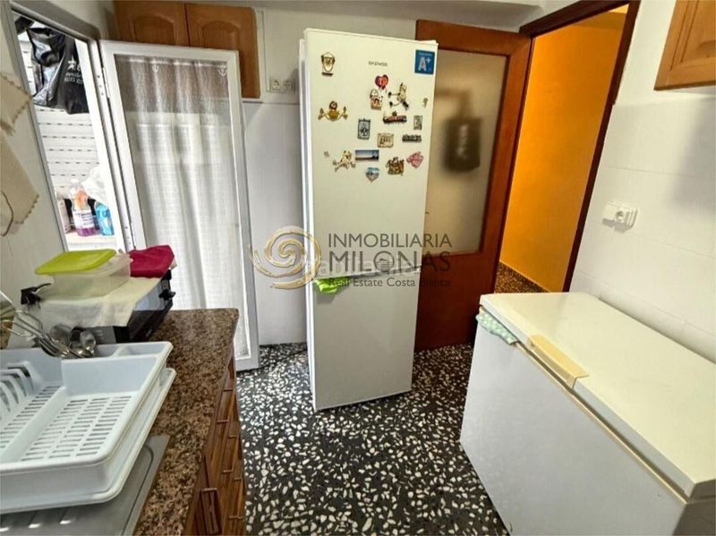 Foto f073482b-51fd-4d4e-8286-a5f28f3e1fe3. Pis a Centro Urbano Dénia