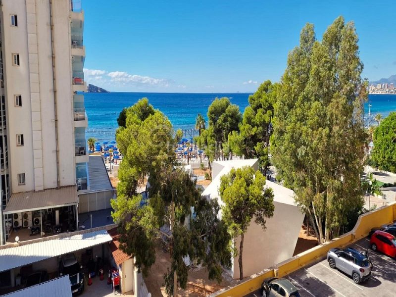 Foto f721e723-e5d4-4cc9-ad52-c2926786ff19. Pis amb aparcament piscina a Playa Levante Benidorm