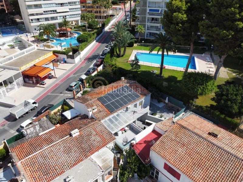 Foto 216f296a-5ace-4cf3-a861-6c800368d74a. Casa a calle calle londres 10 a Rincón Alto Benidorm