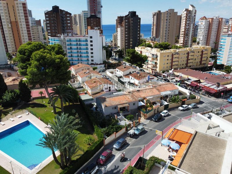 Foto 478e4e8d-b05c-456b-bf28-aa846c8c8591. Casa a calle calle londres 10 a Rincón Alto Benidorm