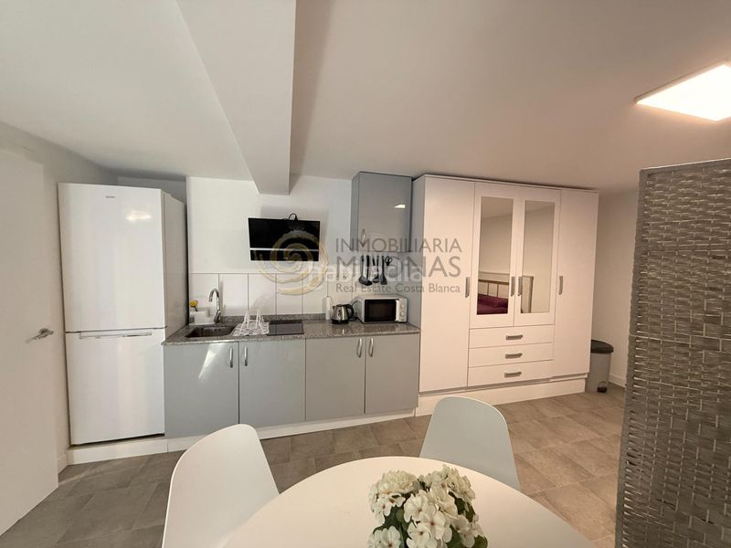 Foto 5738102a-32c6-4016-96b0-3253ccb2a215. Casa a calle calle londres 10 a Rincón Alto Benidorm