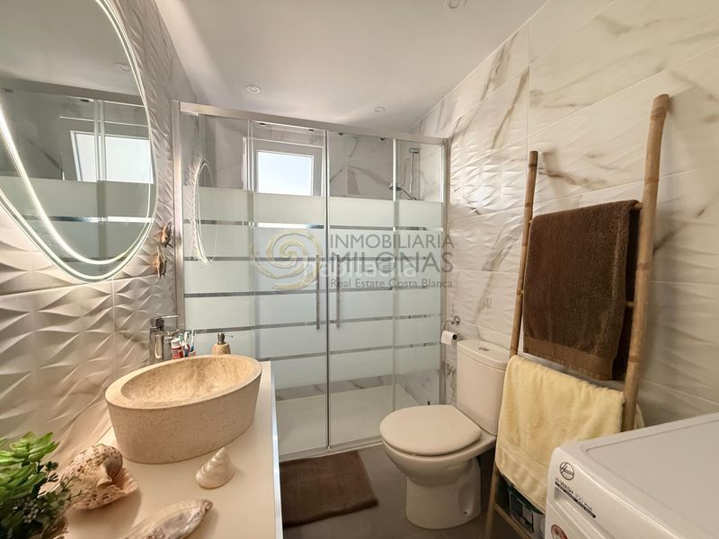 Foto 58eea176-57f7-4b24-bb7f-5f732abc530b. Casa a calle calle londres 10 a Rincón Alto Benidorm