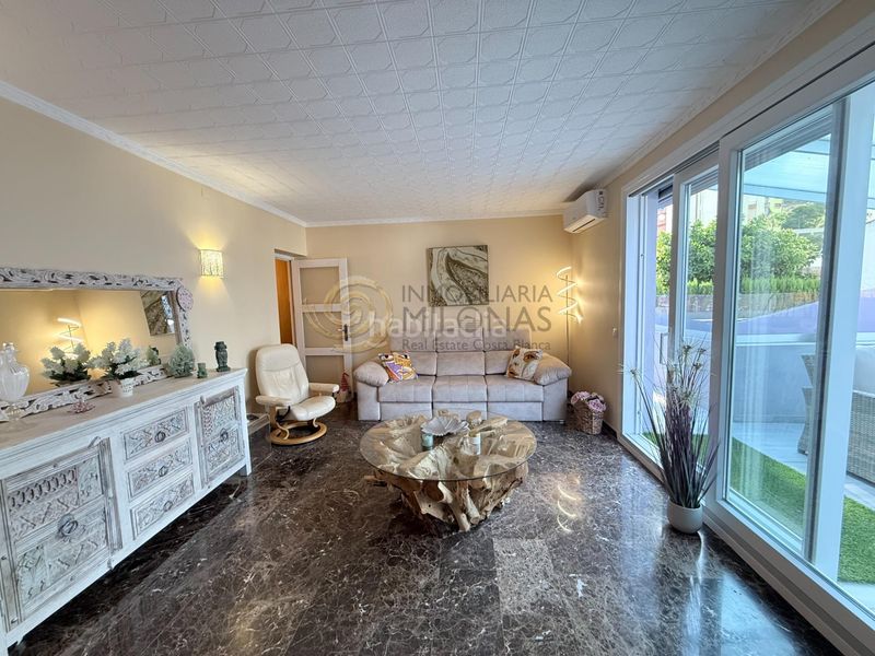 Foto dda0ca19-de50-4d68-83f5-5f17d511dc3c. Casa a calle calle londres 10 a Rincón Alto Benidorm