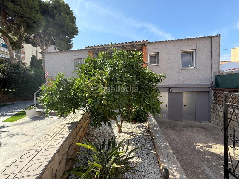 Foto e8834aa3-d6fa-4d66-b2e0-d4fcbc4c59d4. Casa a calle calle londres 10 a Rincón Alto Benidorm