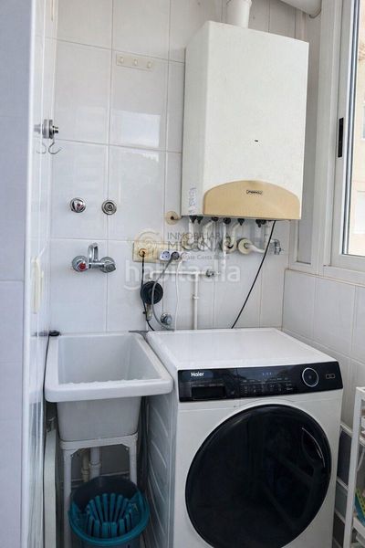 Foto d9f81356-a2fd-4e3d-bdc9-87635e6b53b9. Apartament amb calefacció aparcament piscina a Rincón Alto Benidorm
