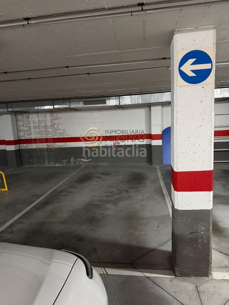Foto 36af4ca4-7444-40e5-bd18-f8c9caa90f5c. Apartament amb aparcament piscina a Via Parque Benidorm