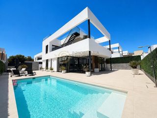 Chalet à Calle xile de 32. Vive el mediterráneo como siempre lo imaginaste  villa de diseño
