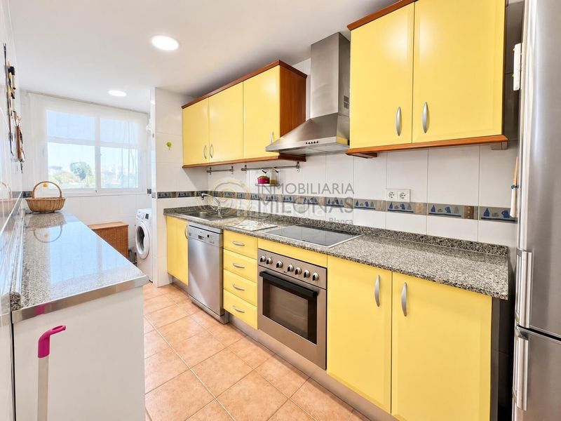 Foto 1f32a04e-5ffb-4d40-a484-0e50626e9d0d. Apartament a avenida costa brava 4 a balcón de Finestrat-terra marina Finestrat