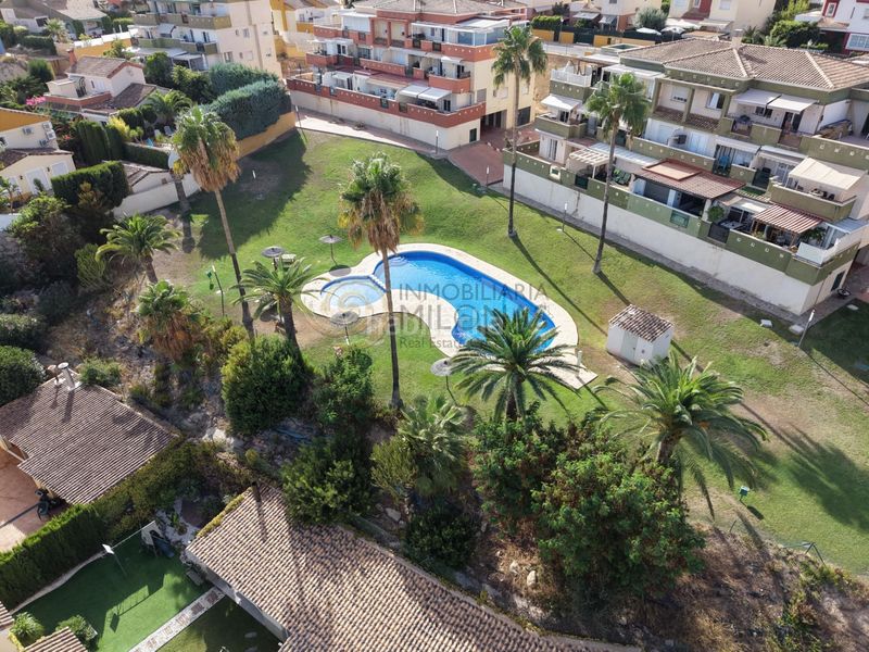 Foto 7e4abb84-c048-47f5-84f9-047225b671e0. Apartament a avenida costa brava 4 a balcón de Finestrat-terra marina Finestrat