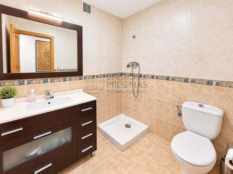 Foto da161cf8-4c5c-4206-82f0-ad027233ff75. Apartament a avenida costa brava 4 a balcón de Finestrat-terra marina Finestrat