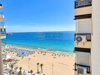 Piccolo appartamento in Avenida alcoi 17. Apartamento en primera línea de playa de levante  benidorm