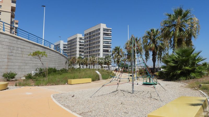 Foto c1dbce71-6ba6-4a95-93cf-d2f00226b52b. Apartamento en calle g 1 exclusivo apartamento con panorámicas vistas al mar mediterráneo en Manga del Mar Menor (La)