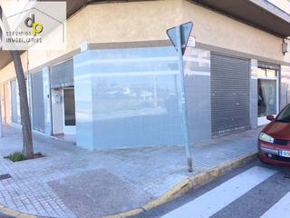 Local Comercial a Carrer dels astronautes 38. Local en venta en torrellano
