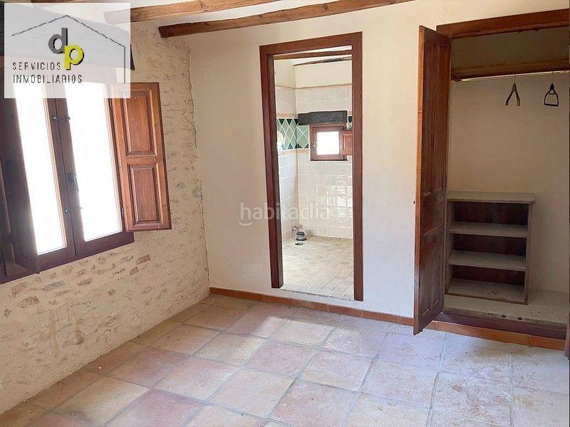 Foto 4df2f64d-a4cc-4f69-9359-33f2f74eefe4. Édifice dans carrer san pedro 12 dans Sempere