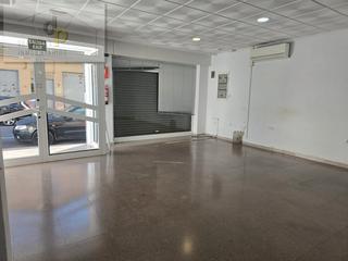 Lloguer Local Comercial a Carrer riu xúquer 34. Local en alquiler
