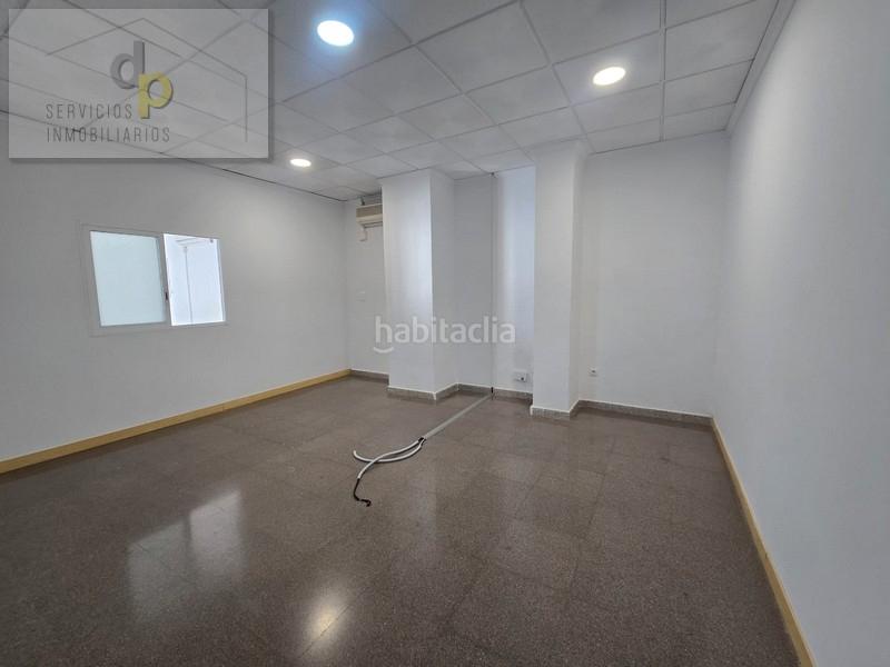Foto a2b9034a-ae9c-40f2-a1d1-e352f09eaa62. Lloguer local comercial a carrer riu xúquer 34 a Elche / Elx