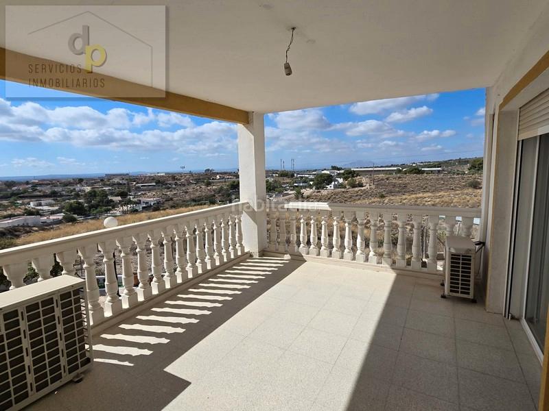 Foto 20cc9bbb-7f9b-46f8-8f2c-396fca88936e. Chalet dans partida carrus 1151 dans Peña de las Águilas Elche / Elx