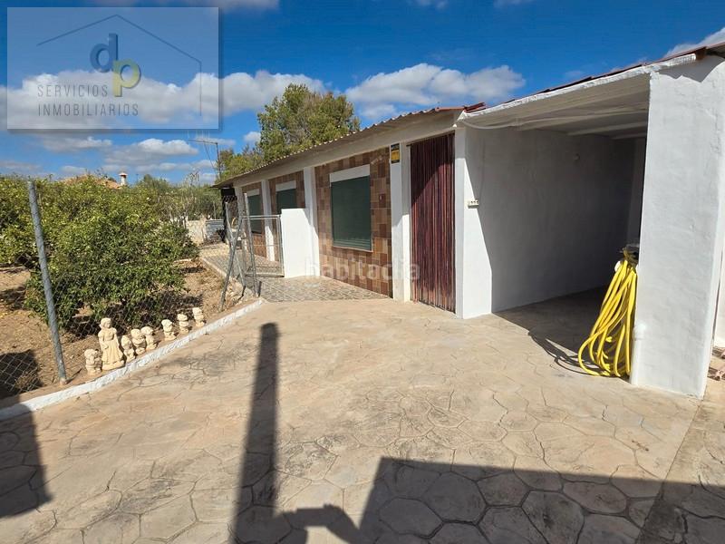 Foto 73135b6f-fd04-4608-8c2c-1c22c4c5fb12. Chalet dans partida carrus 1151 dans Peña de las Águilas Elche / Elx