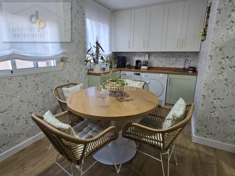 Foto 78c32b61-4ea0-45a0-87d5-405c74615772. Zweistöckige wohnung in carrer lavendimia 24 in Torrellano Elche / Elx