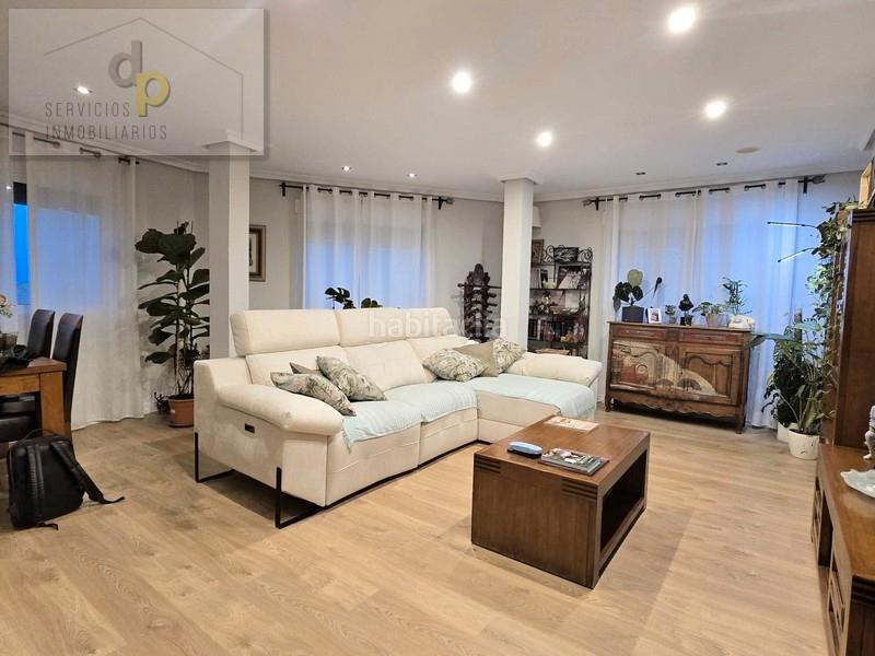 Foto dbafc1a4-da80-4dc2-98ca-eb5a0f4b3c3e. Zweistöckige wohnung in carrer lavendimia 24 in Torrellano Elche / Elx