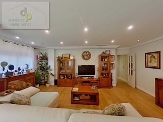 Dúplex en Carrer lavendimia 24. Atico-duplex con garaje doble