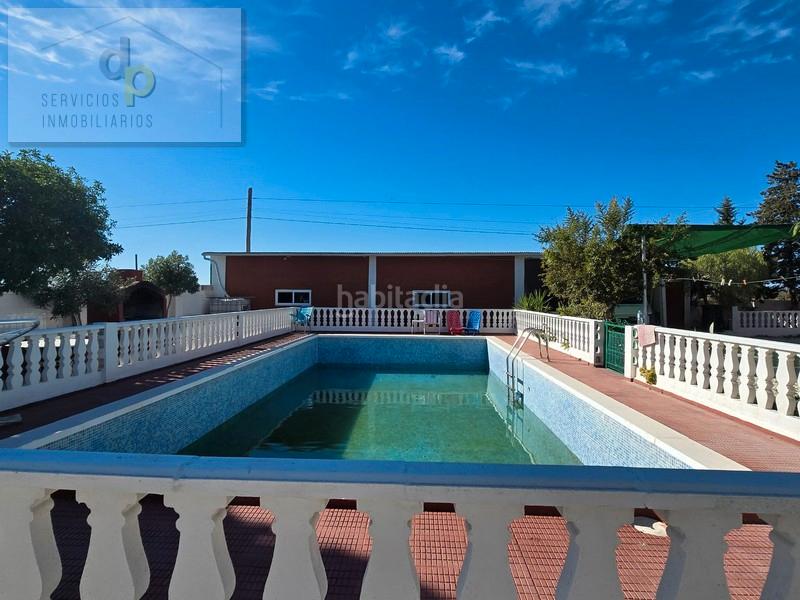 Foto 7f052280-2073-4026-8d7f-57fbf3c32d15. Chalet avec cheminée parking piscine dans Torrellano Elche / Elx