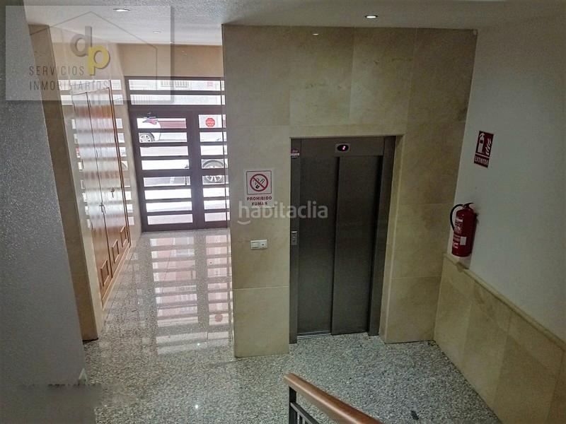 Foto c5fbf00f-d381-42c5-a580-e549020867b3. Appartamento in carrer rosa dels vents 17 in Torrellano Elche / Elx