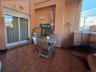 Alquiler Piso en Calle joaquín orozco 16. Piso con terraza y aire acondicionado