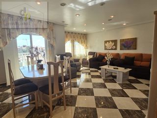 Etagenwohnung in Carrer emilio hernández selva 87. ¡oportunidad en elche! piso amplio, reformado y muy luminoso con