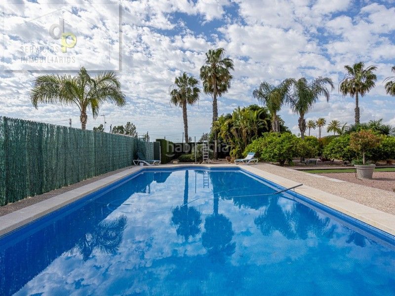 Foto c0667320-310b-4c2d-9652-36cee0b93d92. Xalet amb xemeneia piscina a La Foia - Daimés - Asprella Elche / Elx
