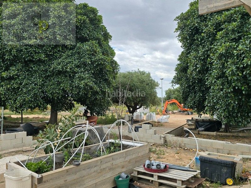Foto 9f7bad6f-beee-4fac-a8bc-f85212e0e59a. Casa amb aparcament a Jubalcoi Elche / Elx