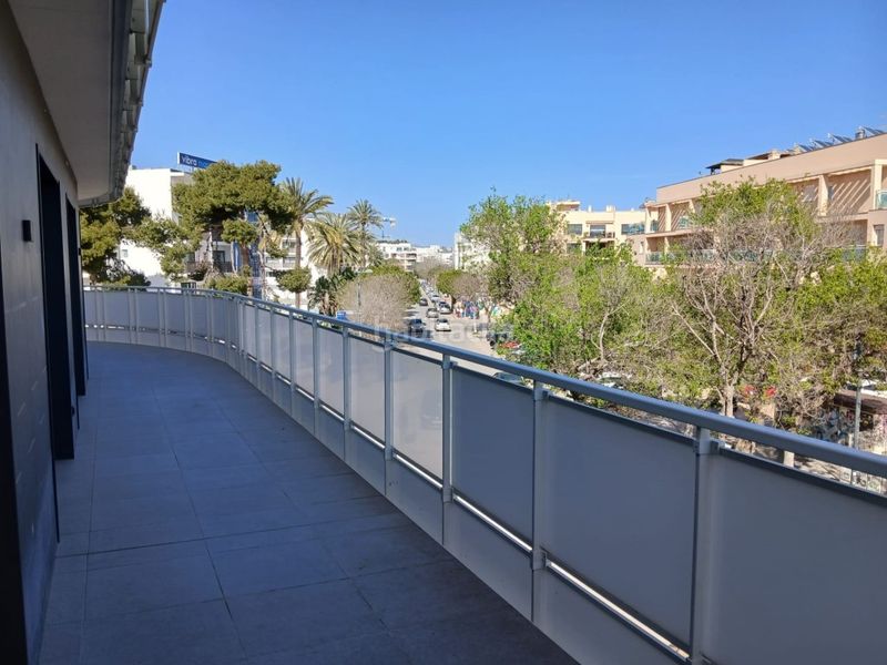 Foto 19cbc40d-2d54-4259-9e01-911f4b02cc7a. Apartament a Ses Figueretes - Platja d'en Bossa - Cas Serres Ibiza