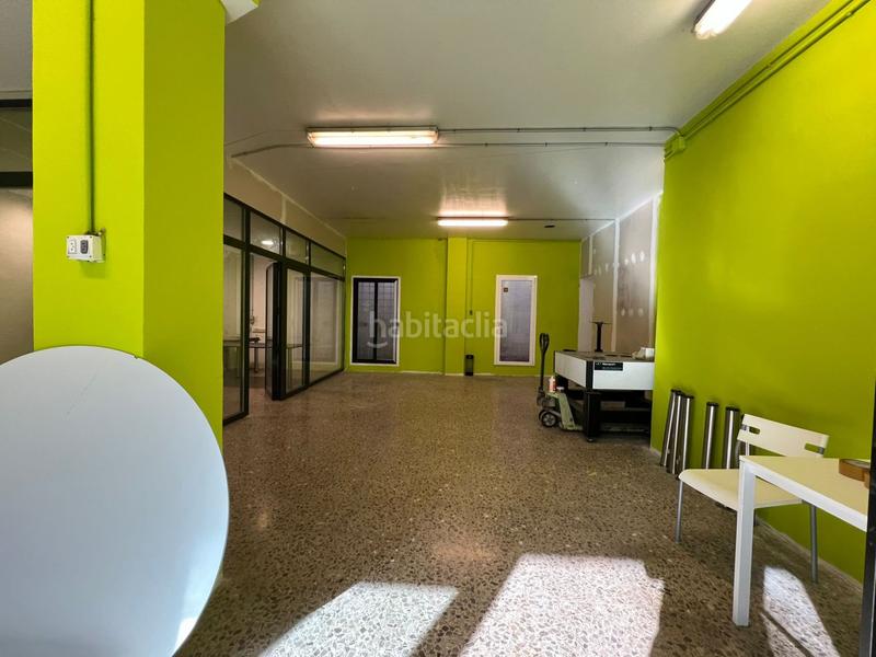 Foto e5fb3369-710e-47b7-8e17-2eebdd345598. Locale commerciale in Ca n'Oriac Sabadell