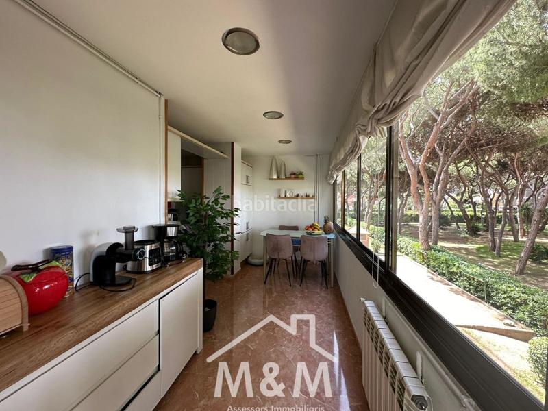 Foto d2bff2f8-7cfc-4271-92b8-3555a3f38f38. Alquiler apartamento  en alquiler en Gava Mar, 3 dormitorios. en Gavà