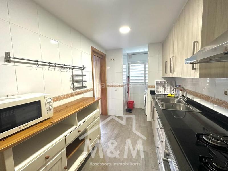 Foto 44fb868d-1713-4b1e-aa58-4207a1c63d38. Alquiler piso  en alquiler en Lluminetes, 4 dormitorios. en Castelldefels