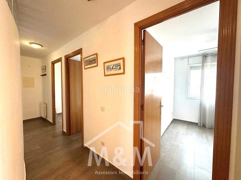 Foto 34d92073-610d-4f1b-828f-66af805e043a. Location appartement avec parking piscine dans Lluminetes Castelldefels
