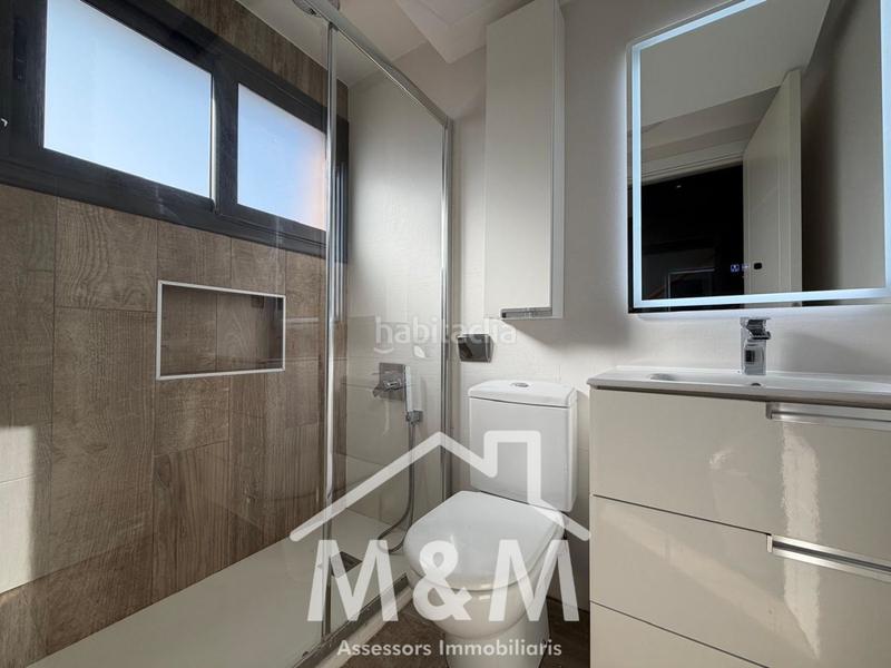 Foto 2d339cf5-754c-46fa-917f-8d46bb4a2d0f. Affitto casa a schiera con riscaldamento parcheggio piscina in Castelldefels