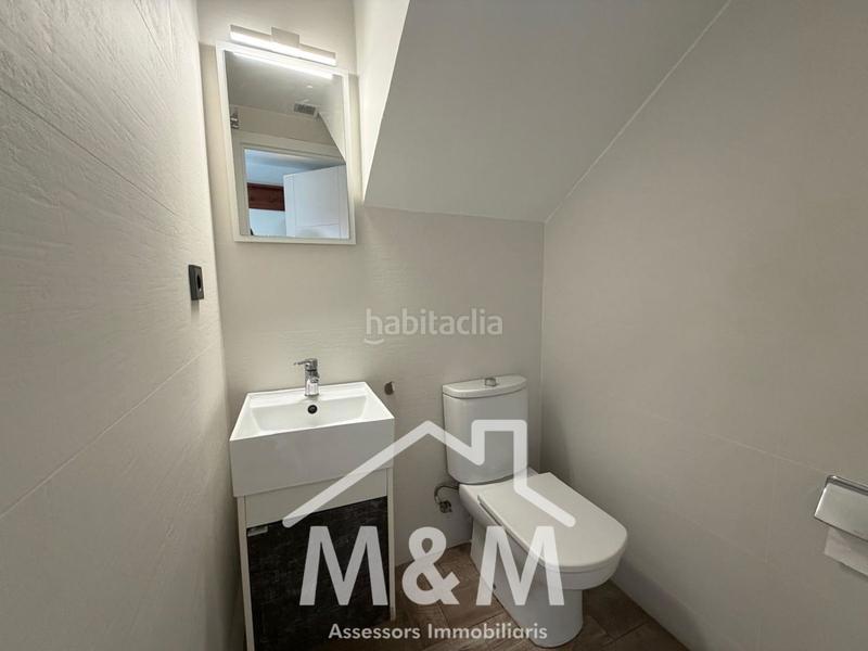 Foto d97f15e7-2864-4de0-a589-3f96582186f2. Alquiler casa adosada  en alquiler en can bou, 4 dormitorios. en Castelldefels