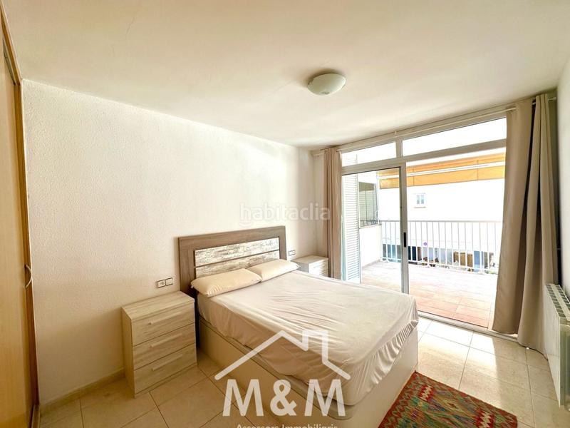 Foto b2d72cbb-d62e-4e7b-b1f6-88ec10a99153. Alquiler piso  en alquiler en Baixador, 3 dormitorios. en Castelldefels