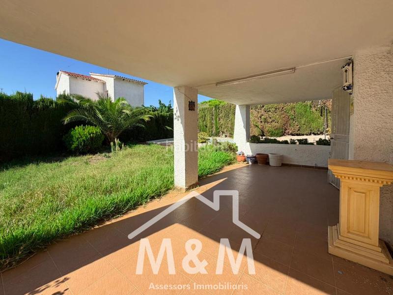 Foto 17245ba4-990a-44fe-b32d-984b31ee491b. Chalet with parking in Cunit residencial Cunit