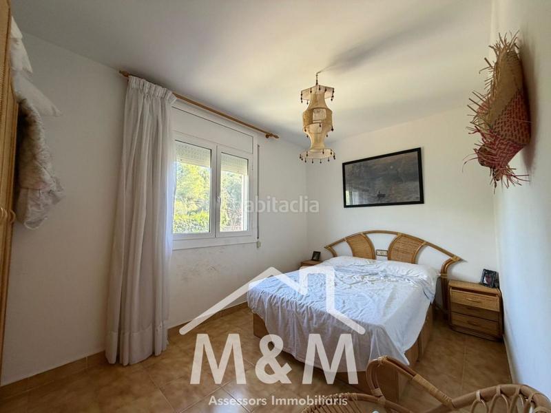 Foto 494a52d5-8933-41ec-b444-8394c533d658. Chalet with parking in Cunit residencial Cunit