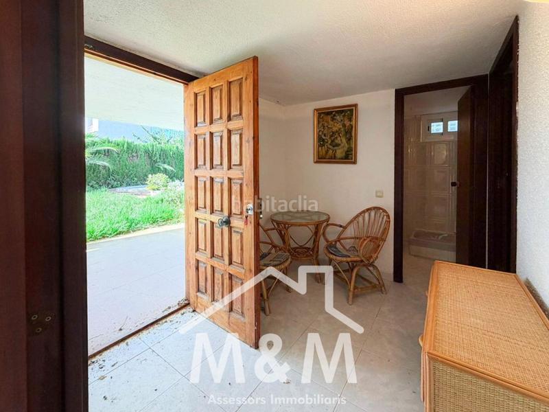 Foto a904152b-c0ff-4c93-ab50-0f66e0c7498a. Chalet with parking in Cunit residencial Cunit