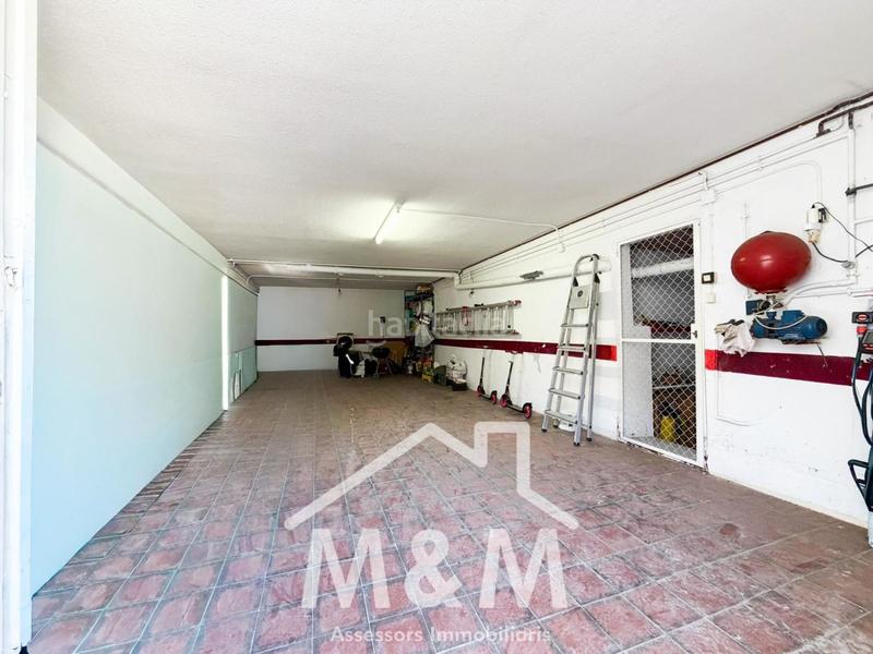 Foto b4f6f65c-af3e-434d-97d2-d20edf6a3c5a. Chalet with parking in Cunit residencial Cunit