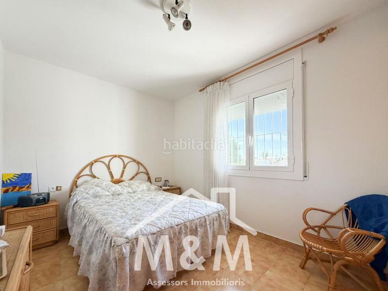 Foto de7069f1-344b-4623-a24e-6ae38661c21c. Chalet with parking in Cunit residencial Cunit