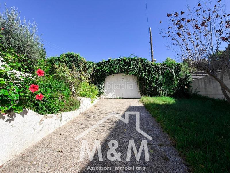 Foto ded9a11b-a5ca-463c-8f61-4e8d284ef353. Chalet with parking in Cunit residencial Cunit