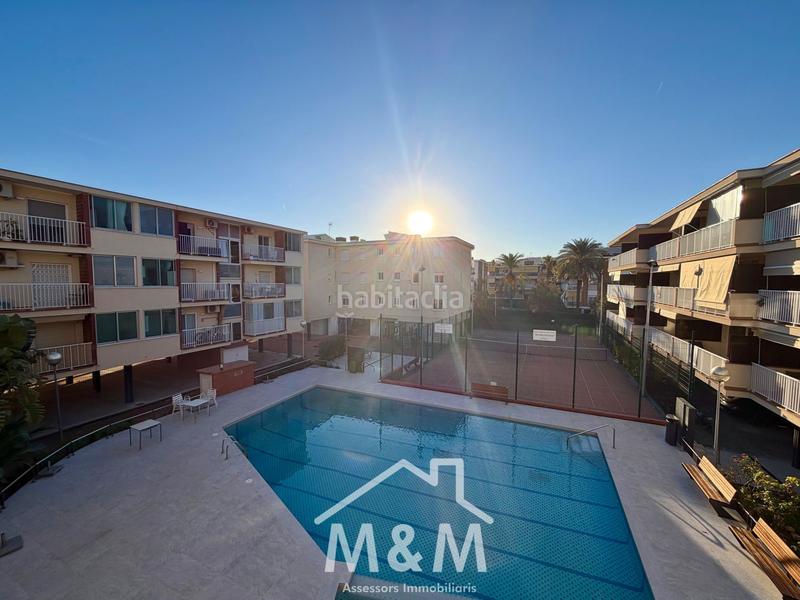 Foto 3f062af9-29e2-4dbd-9b96-12d424c265ff. Affitto appartamento con parcheggio piscina in Baixador Castelldefels